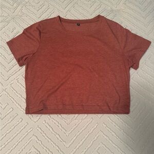 Heather Red Cropped Tee
